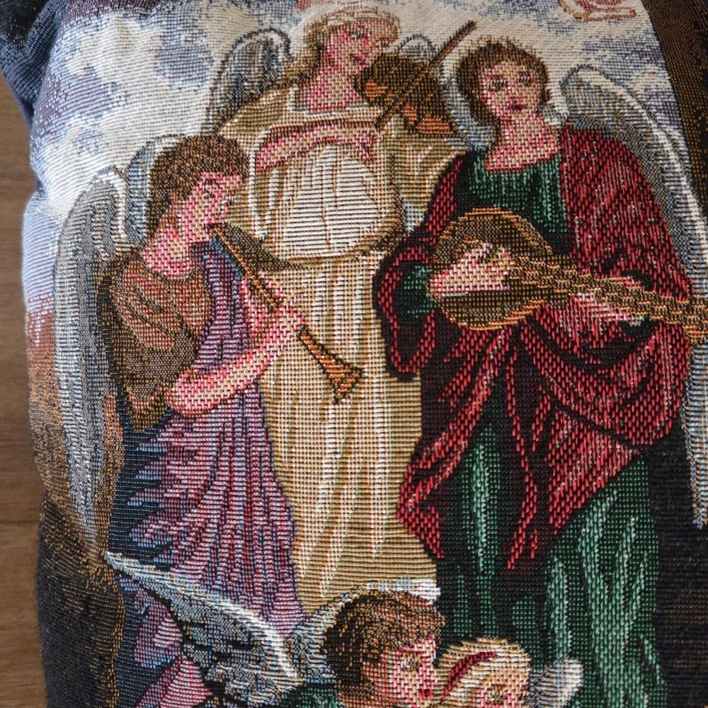 Religious‎ Nativity Scene Angels Mary Baby Jesus Tapestry Throw Pillow